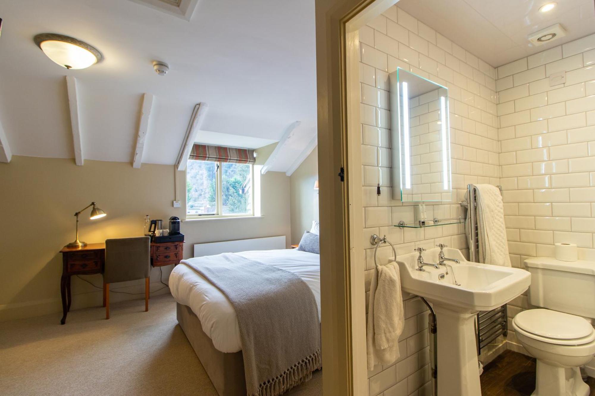 Parva Farmhouse Riverside Guesthouse Tintern Habitación foto